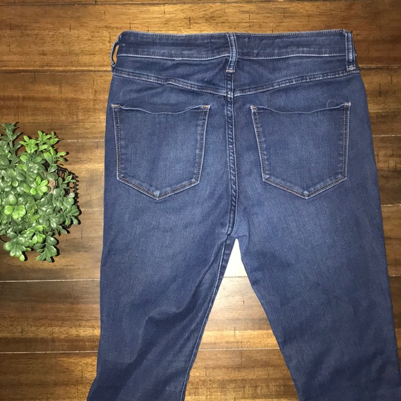 EUC Abercrombie & Fitch Skinny Jeans Size 6R - Picture 4 of 5